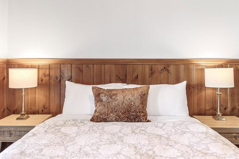 Apollo Bay Cottages- Hopetoun - Sunshine Coast Guide 4
