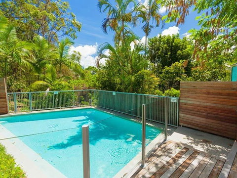 Bahia Lindo, Apartment 1 - Sunshine Coast Guide 1