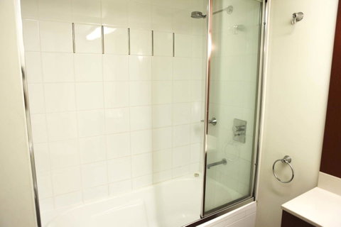 Chevron Renaissance Ocean View - Sunshine Coast Guide 23