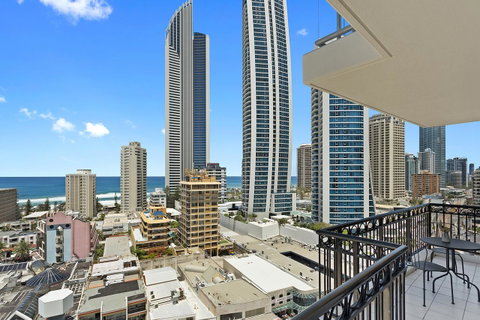 Chevron Renaissance Ocean View - Sunshine Coast Guide 21