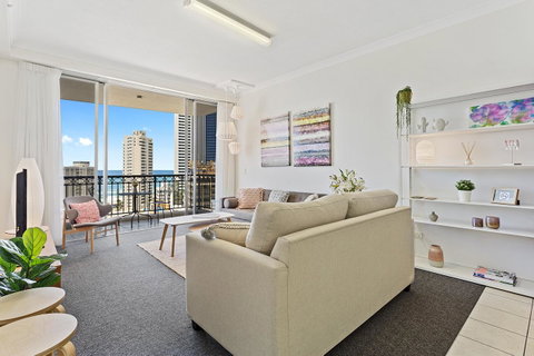 Chevron Renaissance Ocean View - Sunshine Coast Guide 12