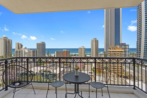 Chevron Renaissance Ocean View - Sunshine Coast Guide 0