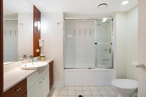 Chevron Renaissance Ocean View - Sunshine Coast Guide 5