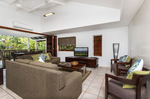 The Reef Retreat Palm Cove - Sunshine Coast Guide 19