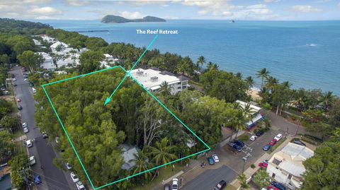 The Reef Retreat Palm Cove - Sunshine Coast Guide 9