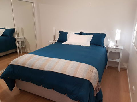 Bee-Haven Cottage - Sunshine Coast Guide 0