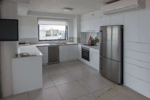 Centrepoint Apartments Caloundra - Sunshine Coast Guide 11