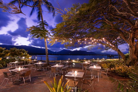 Hilton Cairns - Sunshine Coast Guide 24