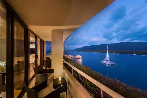 Hilton Cairns - Sunshine Coast Guide 20