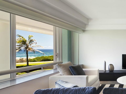 Sheraton Grand Mirage Resort Gold Coast - Sunshine Coast Guide 12