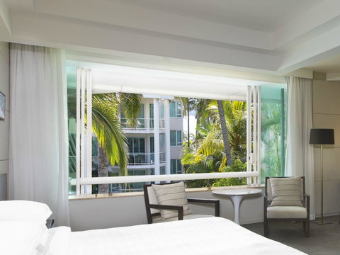 Sheraton Grand Mirage Resort Gold Coast - Sunshine Coast Guide 8