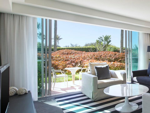 Sheraton Grand Mirage Resort Gold Coast - Sunshine Coast Guide 2