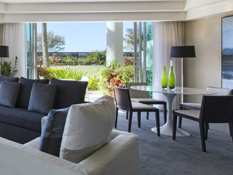 Sheraton Grand Mirage Resort Gold Coast - Sunshine Coast Guide 1