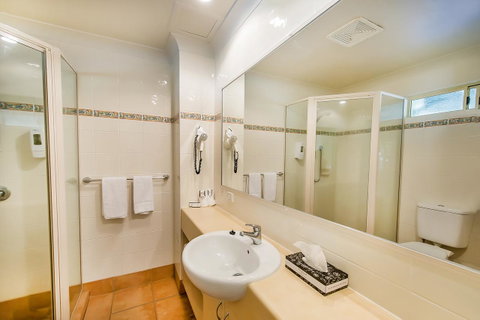 Shamrock Gardens Motel - Sunshine Coast Guide 6