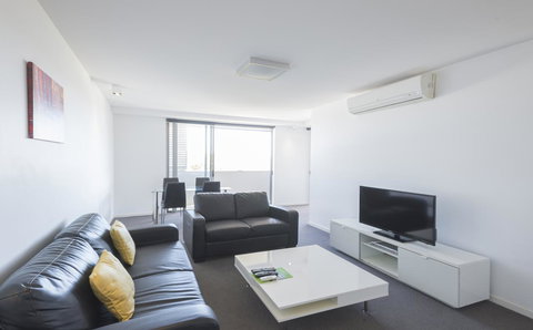 Eastwood Apartments - Sunshine Coast Guide 15