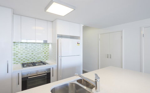 Eastwood Apartments - Sunshine Coast Guide 8