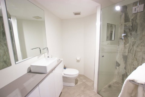 Carrington Court - Sunshine Coast Guide 40