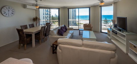 Carrington Court - Sunshine Coast Guide 16