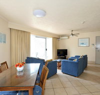 Markham Court - Sunshine Coast Guide