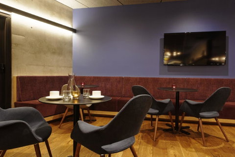 Alpha Mosaic Hotel Fortitude Valley Brisbane - Sunshine Coast Guide 21