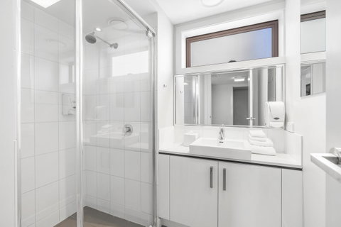 Essence Apartments Chermside - Sunshine Coast Guide 20
