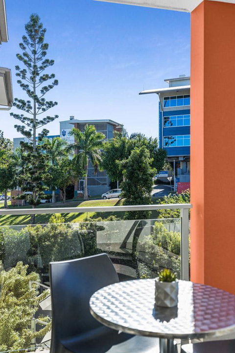Essence Apartments Chermside - Sunshine Coast Guide 3