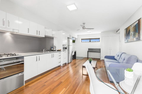 Essence Apartments Chermside - Sunshine Coast Guide 23