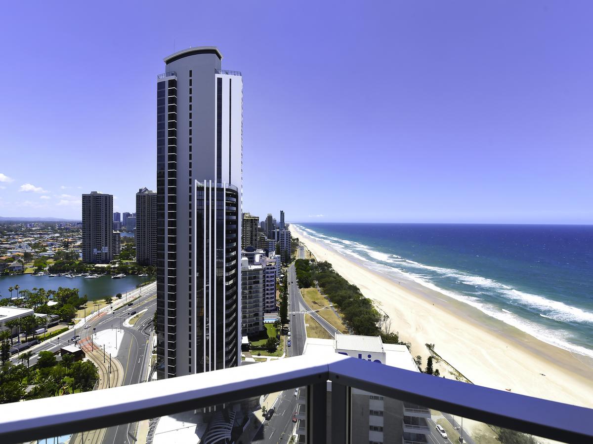 Bundall Bc QLD Sunshine Coast Guide