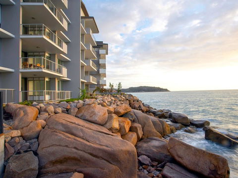 Grand Mercure Apartments Magnetic Island - Sunshine Coast Guide 12
