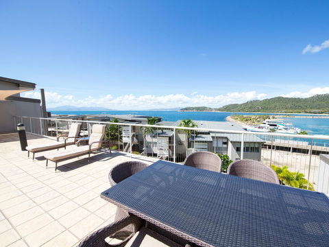 Grand Mercure Apartments Magnetic Island - Sunshine Coast Guide 11