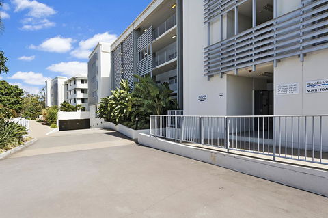 Keith's Sister - Sunshine Coast Guide 14