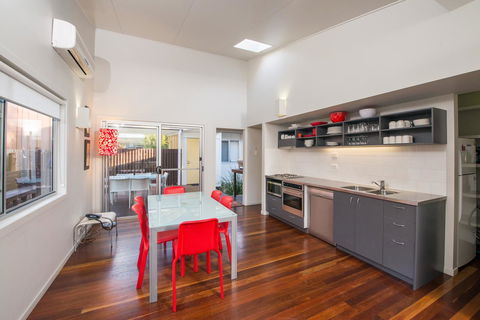 Allure Stradbroke Resort - Sunshine Coast Guide 15