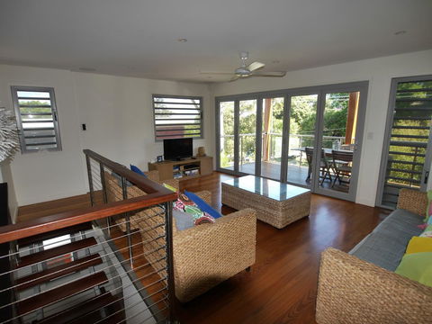 Allora 1 - Sunshine Coast Guide 3