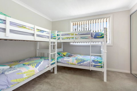 'Tween Bays', Ocean Beach Road, 3/39 - Sunshine Coast Guide 3