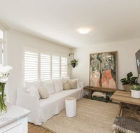 1 Bdrm Manly Beachside Apt With Parking - Sunshine Coast Guide