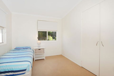 10 Barra Crescent, Coolum Beach, 500 BOND, WIFI, Walking Distance To Beach - Sunshine Coast Guide 2