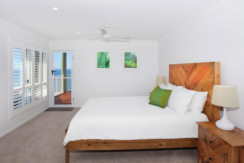 10 Mona Vista Crt, Coolum Beach, VIEWS, WiFi, Pet Friendly - Sunshine Coast Guide 0