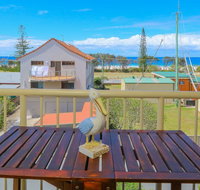 12 Kingsway Ocean View - Sunshine Coast Guide