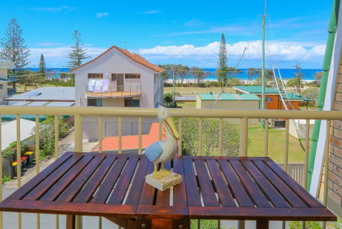 12 Kingsway Ocean View - Sunshine Coast Guide 0