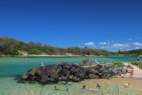 12 Kingsway Ocean View - Sunshine Coast Guide 1