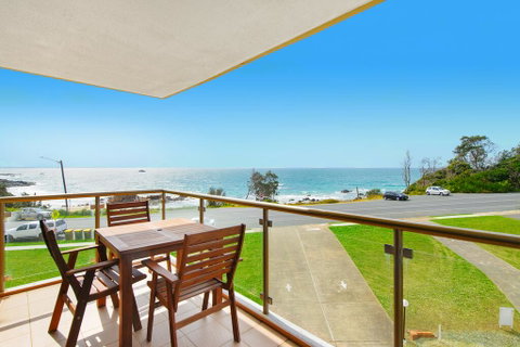 15 Beachpark Apartments - Sunshine Coast Guide 2