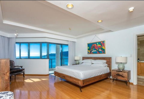181 The Esplanade - Sunshine Coast Guide 3