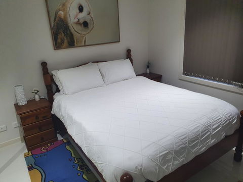2 BDR Sea View Guest House - Sunshine Coast Guide 1