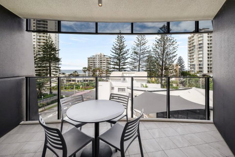 CASSA VUE - Cozy Apartments Managed By The Cassa - Sunshine Coast Guide 2