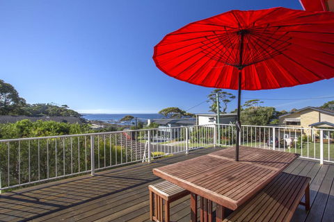 3 Shipton Cres - Heavenly Haven - Sunshine Coast Guide 0