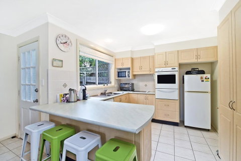 3/54 Owen Street, Port Macquarie - Sunshine Coast Guide 3