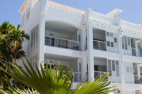 3123 BEACH CLUB PARADISE - Sunshine Coast Guide 1