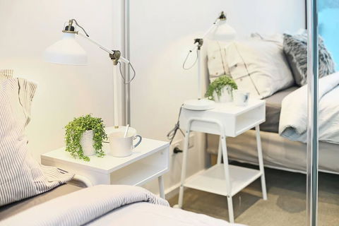 A Modern & Central Apt With Beautiful City Views - Sunshine Coast Guide 3