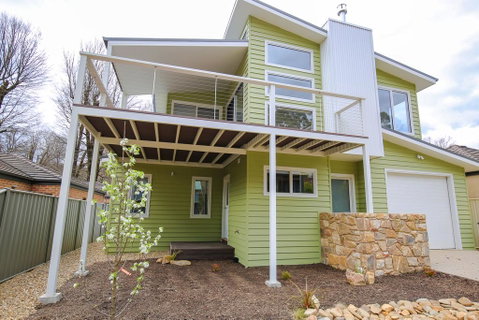 A Pear Tree Loft - Sunshine Coast Guide 1