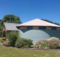 A Victor Harbour Retreat Aldinga-The Round Cottage - Sunshine Coast Guide